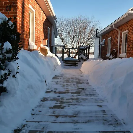 Dewar'S Inn And Cottages-3